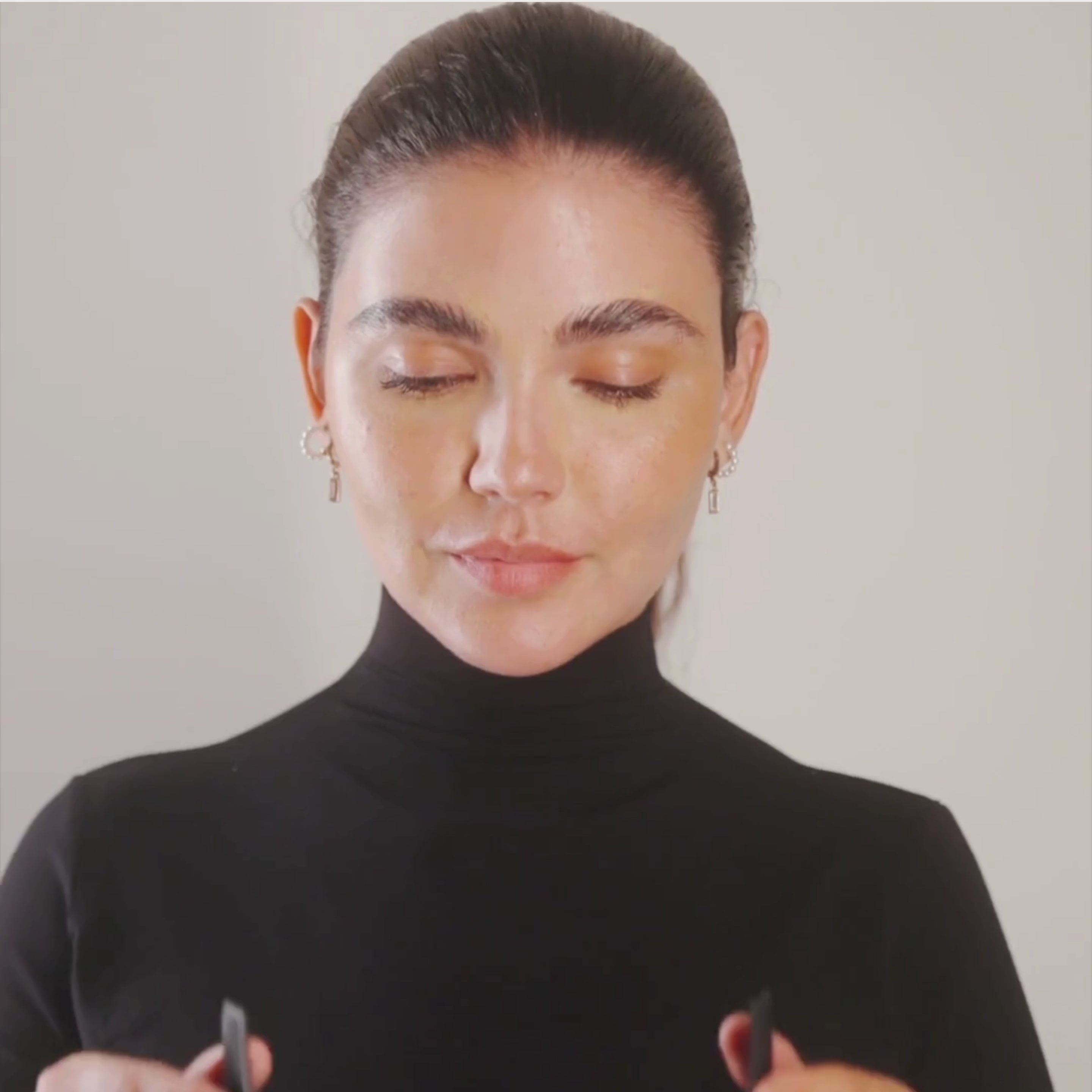 TAJ Eman Rubber Crown